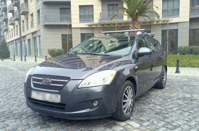 Kia Ceed 2008, 230,000 km - 1.6 л - Bakı