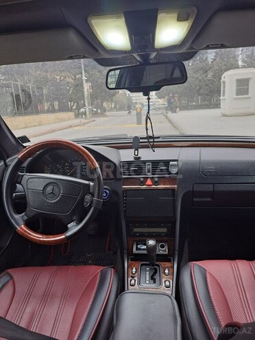 Mercedes C 220 1995, 395,848 km - 2.2 л - Bakı