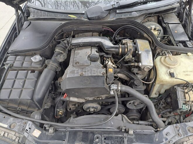 Mercedes C 220 1995, 395,848 km - 2.2 л - Bakı