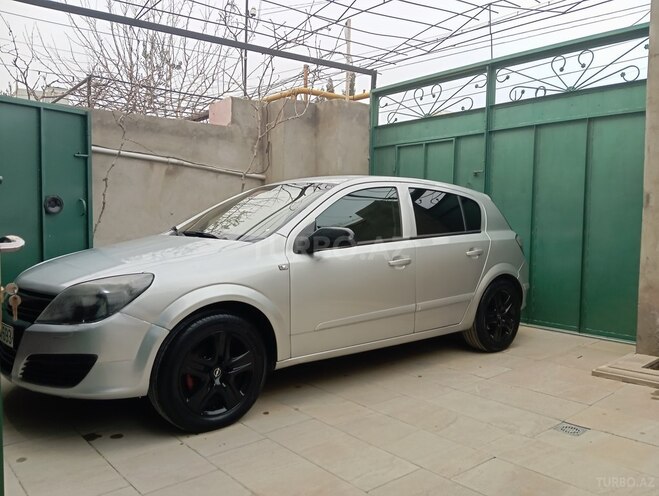 Opel Astra 2006, 300,678 km - 1.3 l - Bakı