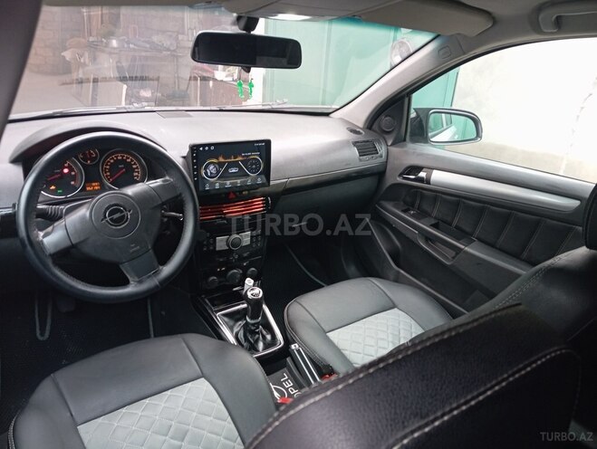 Opel Astra 2006, 300,678 km - 1.3 l - Bakı