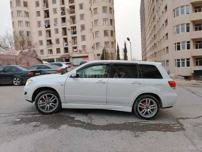 Mitsubishi Airtrek 2002, 287,000 km - 2.0 l - Bakı