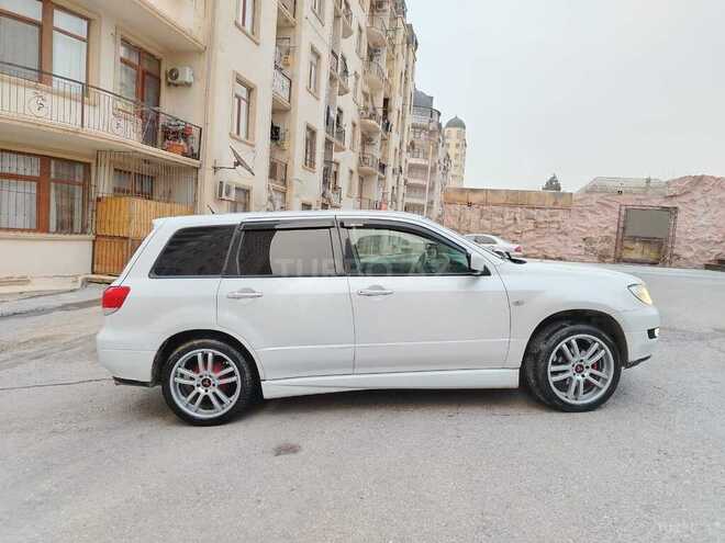 Mitsubishi Airtrek 2002, 287,000 km - 2.0 l - Bakı