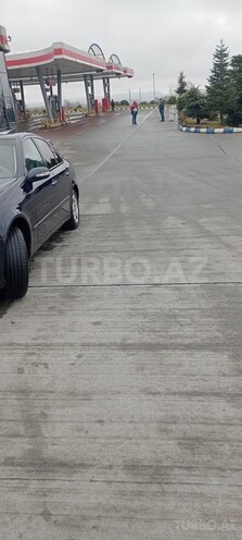 Mercedes E 240 2002, 267,999 km - 2.4 l - Qəbələ