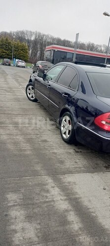 Mercedes E 240 2002, 267,999 km - 2.4 l - Qəbələ