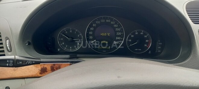 Mercedes E 240 2002, 267,999 km - 2.4 l - Qəbələ