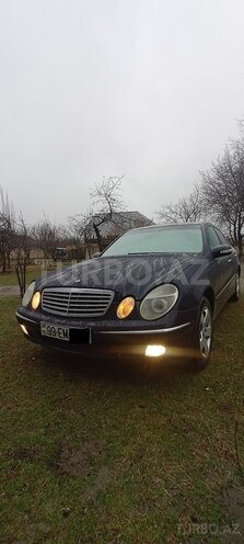 Mercedes E 240 2002, 267,999 km - 2.4 l - Qəbələ