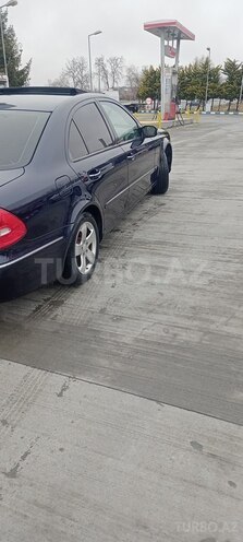 Mercedes E 240 2002, 267,999 km - 2.4 l - Qəbələ
