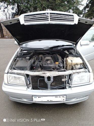 Mercedes C 240 1999, 245,123 km - 2.4 л - Şəmkir