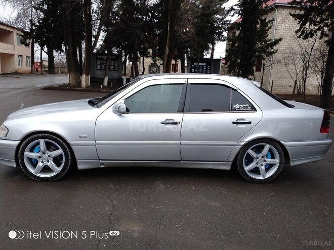 Mercedes C 240 1999, 245,123 km - 2.4 л - Şəmkir