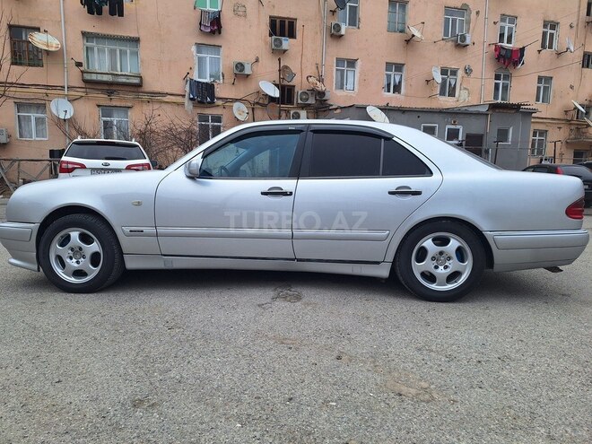 Mercedes E 240 1998, 324,689 km - 2.4 l - Sumqayıt