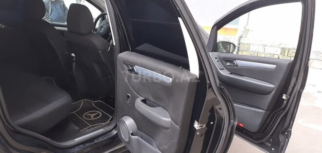 Mercedes A 170 2008, 180,000 km - 1.7 л - Bakı