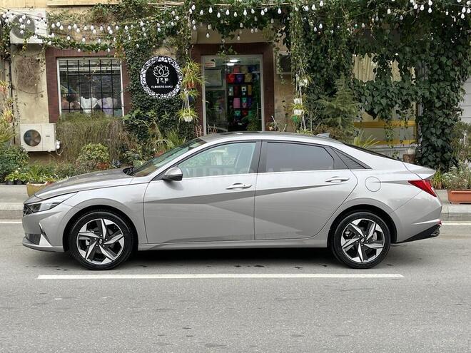 Hyundai Elantra 2021, 53,000 km - 1.6 l - Bakı