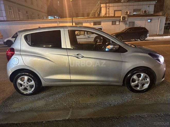 Chevrolet Spark 2016, 65,700 km - 1.0 л - Bakı