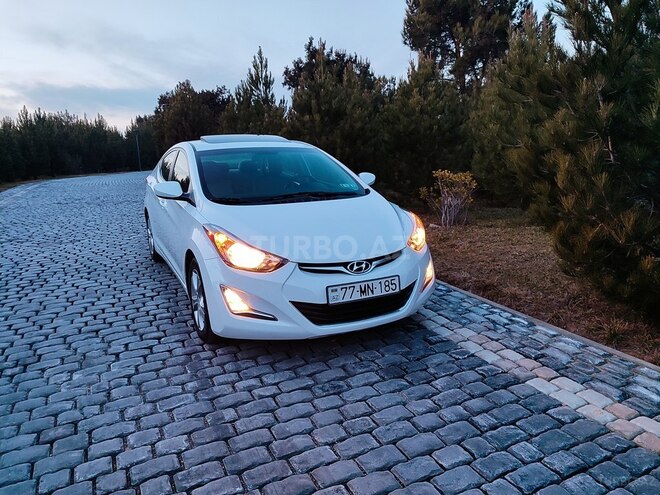 Hyundai Elantra 2015, 77,500 km - 1.8 л - Bakı