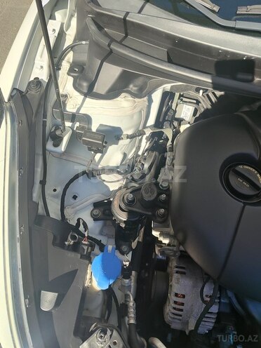 Hyundai Elantra 2015, 77,500 km - 1.8 л - Bakı