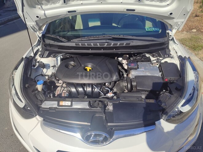 Hyundai Elantra 2015, 77,500 km - 1.8 л - Bakı