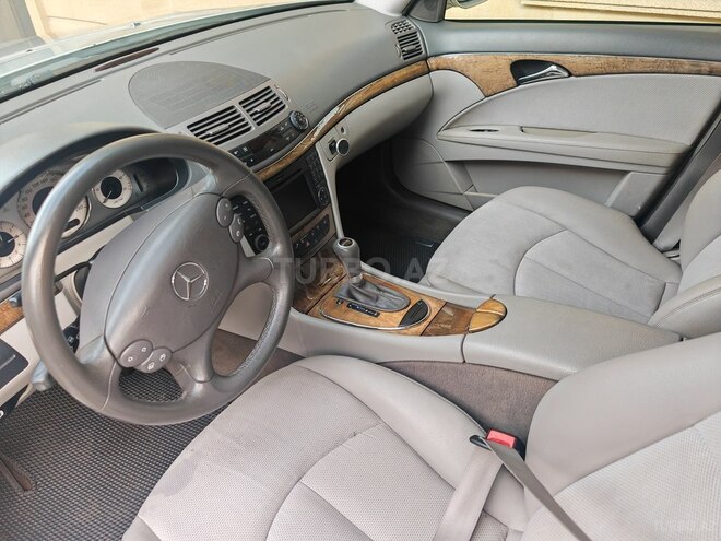 Mercedes E 220 2008, 277,000 km - 2.2 l - Bakı