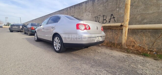 Volkswagen Passat 2005, 177,777 km - 2.0 l - Bakı