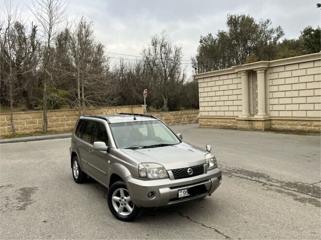 Nissan X-Trail 2003, 211,000 km - 2.0 l - Bakı