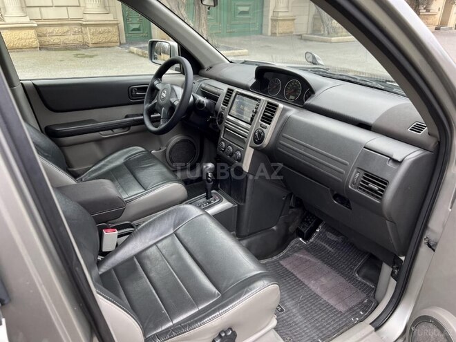 Nissan X-Trail 2003, 211,000 km - 2.0 l - Bakı