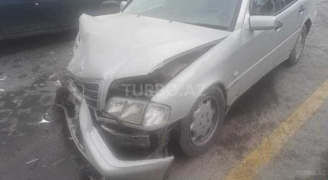 Mercedes C 180 1999, 29,500 km - 1.8 l - Qəbələ
