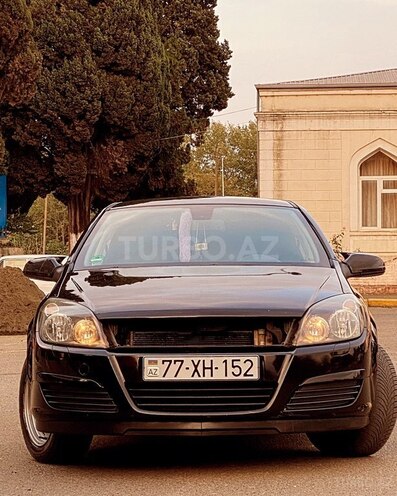 Opel Astra 2005, 245,000 km - 2.0 l - Bakı