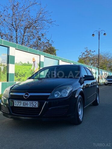Opel Astra 2005, 245,000 km - 2.0 l - Bakı