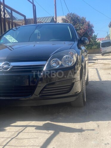 Opel Astra 2005, 245,000 km - 2.0 l - Bakı