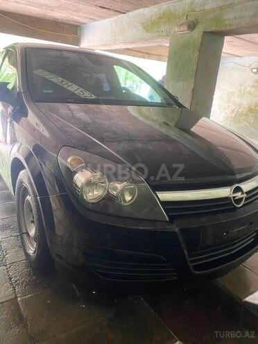 Opel Astra 2005, 245,000 km - 2.0 l - Bakı