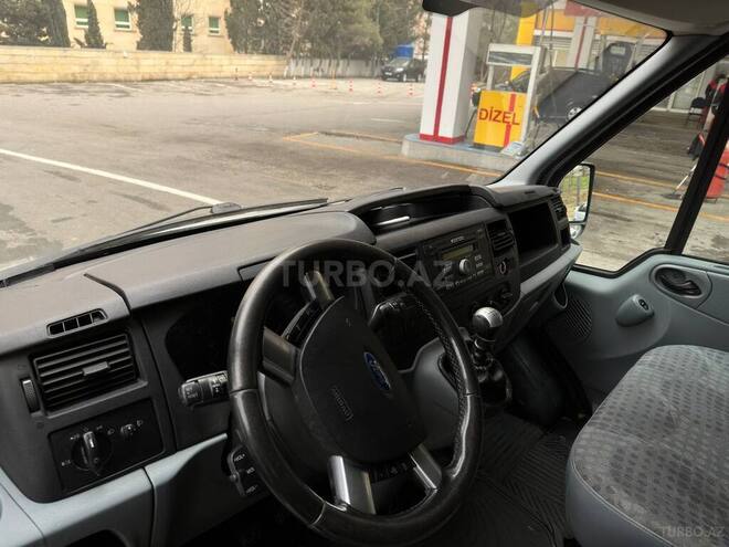 Ford Transit 2006, 250,000 km - 2.4 л - Bakı