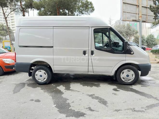 Ford Transit 2006, 250,000 km - 2.4 л - Bakı