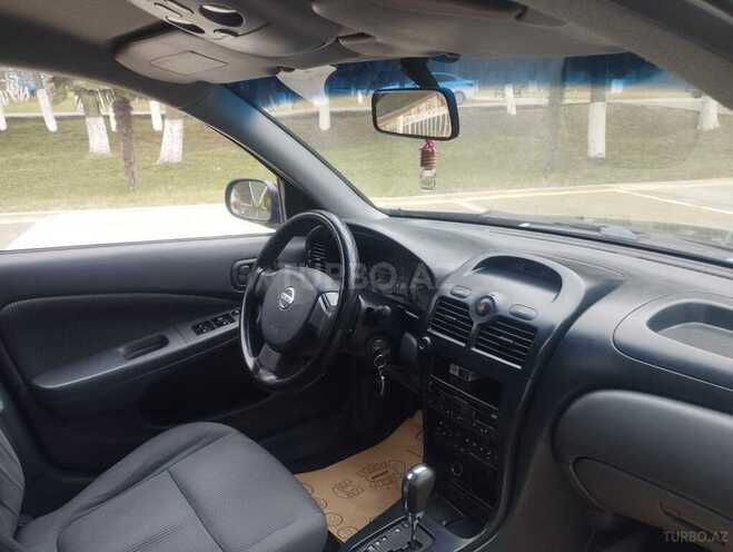Nissan Sunny 2006, 260,400 km - 1.6 l - Bakı