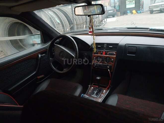 Mercedes C 180 1994, 240,000 km - 1.8 l - Bakı