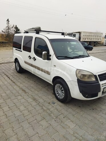 Fiat Doblo 2008, 385,000 km - 1.9 l - Bakı