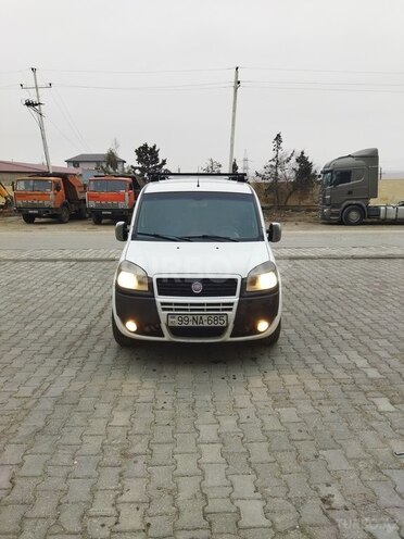 Fiat Doblo 2008, 385,000 km - 1.9 l - Bakı