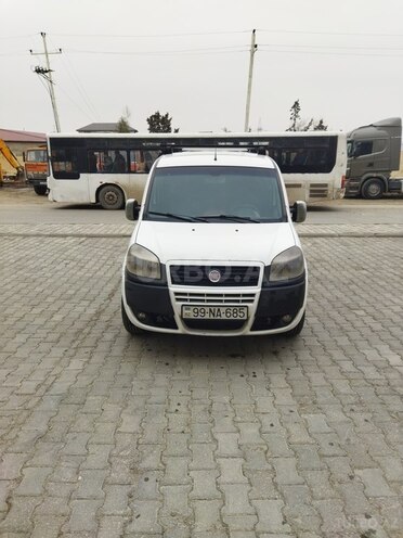 Fiat Doblo 2008, 385,000 km - 1.9 l - Bakı