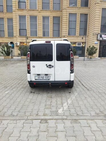 Fiat Doblo 2008, 385,000 km - 1.9 l - Bakı