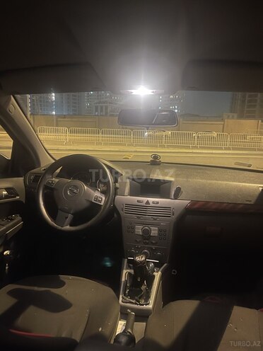 Opel Astra 2004, 291,583 km - 1.4 l - Bakı