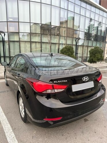 Hyundai Elantra 2015, 165,762 km - 1.8 л - Bakı
