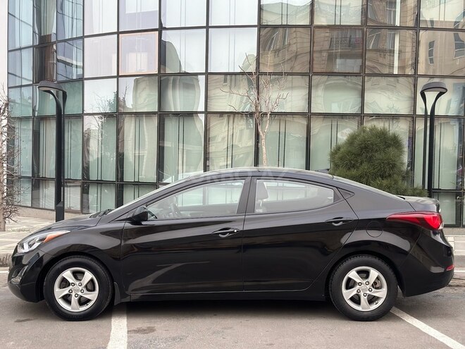 Hyundai Elantra 2015, 165,762 km - 1.8 л - Bakı
