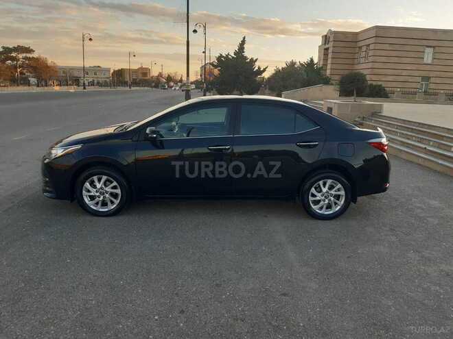 Toyota Corolla 2018, 93,100 km - 1.6 л - Bakı