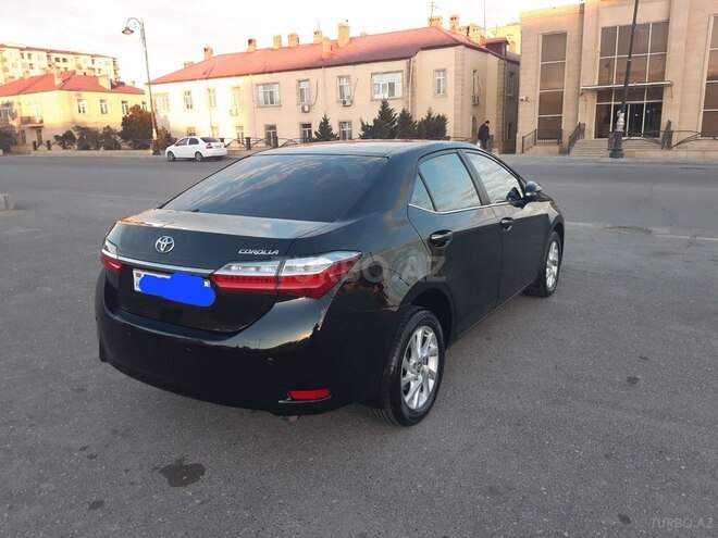 Toyota Corolla 2018, 93,100 km - 1.6 л - Bakı