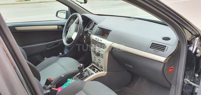 Opel Astra 2007, 348,000 km - 1.4 л - Bakı