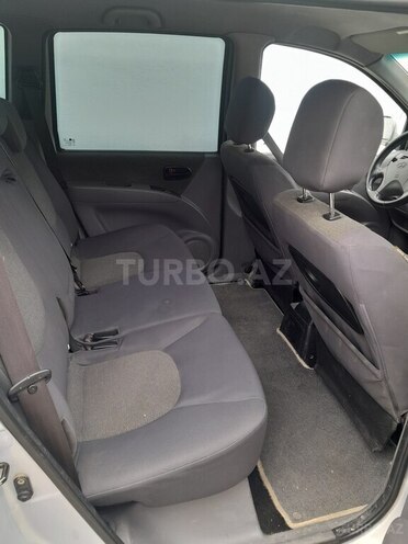 Hyundai Matrix 2006, 300,000 km - 1.5 l - Bakı