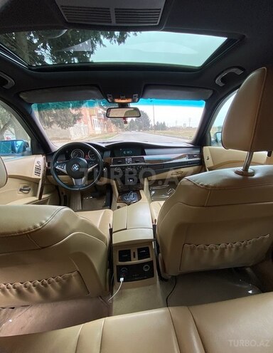 BMW 525 2007, 300,000 km - 2.5 л - Bakı