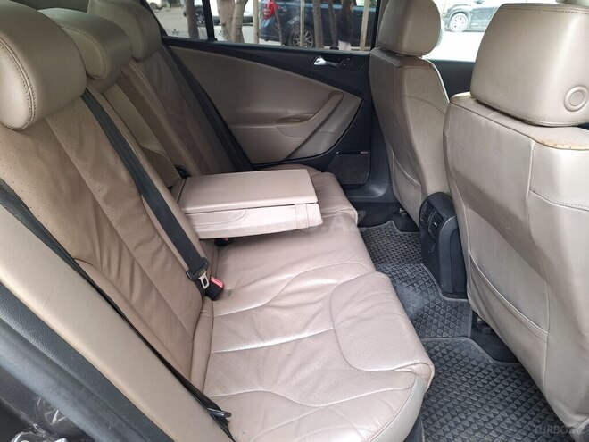 Volkswagen Passat 2006, 377,000 km - 2.0 l - Bakı