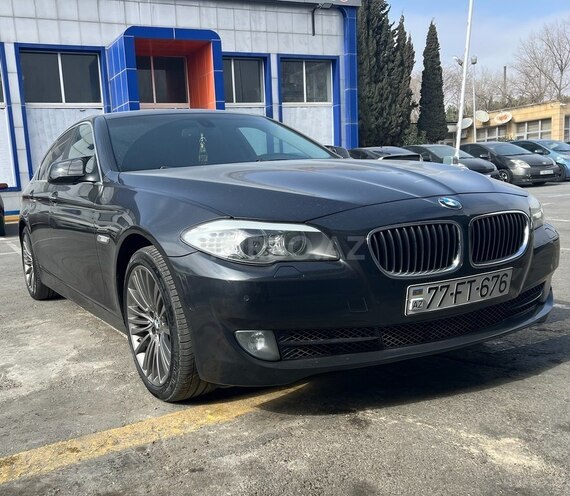 BMW 528 2012, 260,444 km - 2.0 л - Bakı
