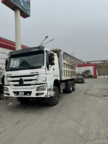 HOWO Sinotruk 2013, 570,685 km - 9.7 л - Bakı
