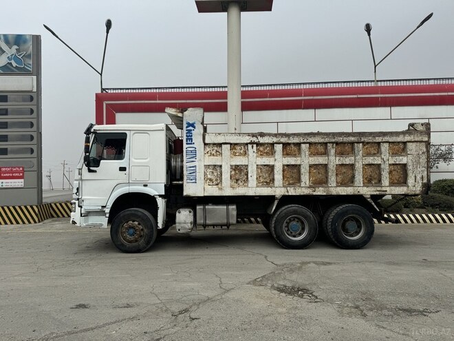 HOWO Sinotruk 2013, 570,685 km - 9.7 л - Bakı